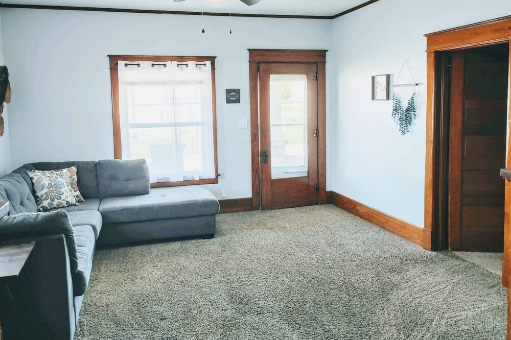 Photo of Livingroom in Hamilton