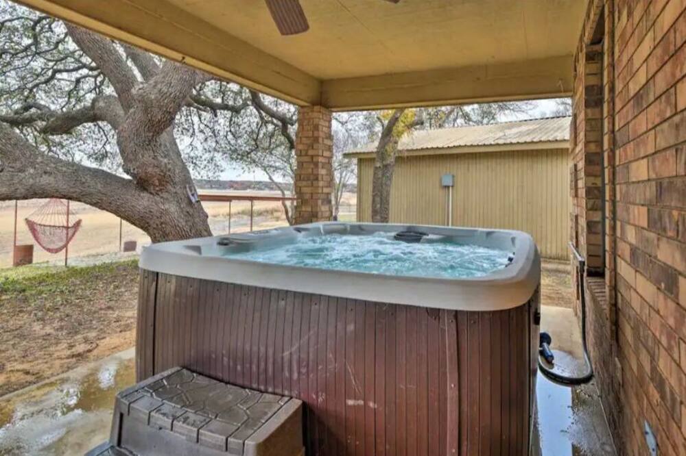 Photo of Outdoor in Brownwood
