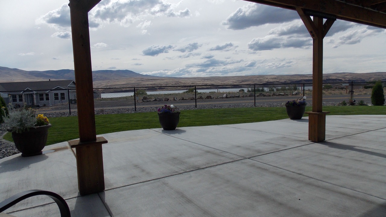 Photo of Patio Balcony in Desert Aire