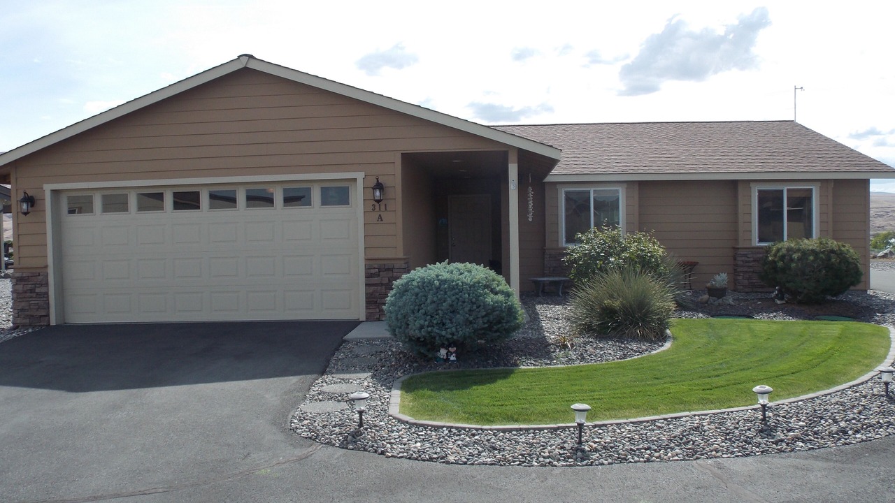 Photo of Outdoor in Desert Aire