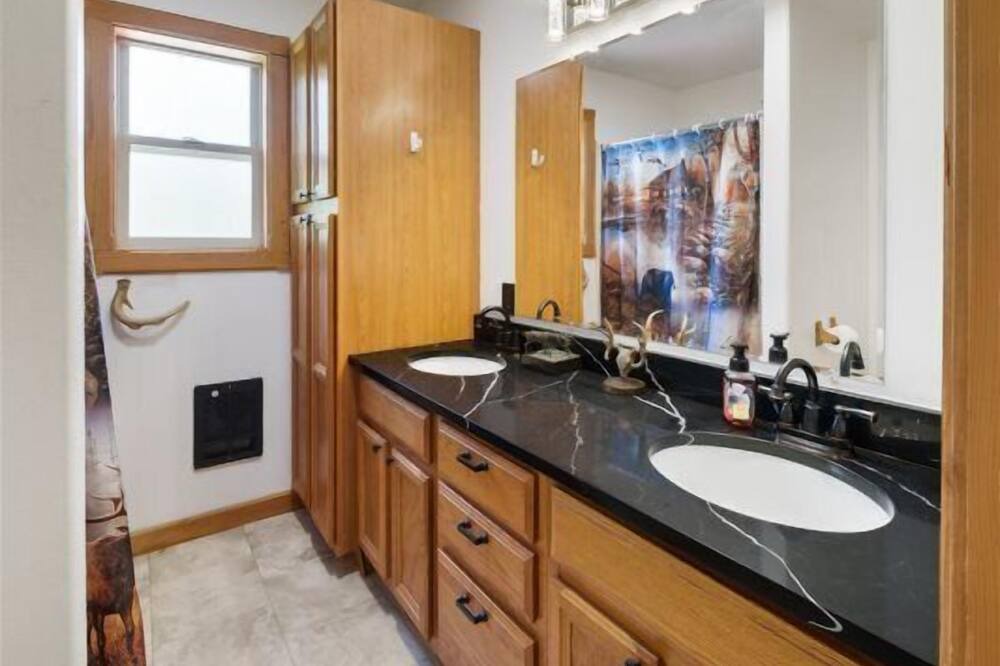 Photo of Kitchen in Lewis County