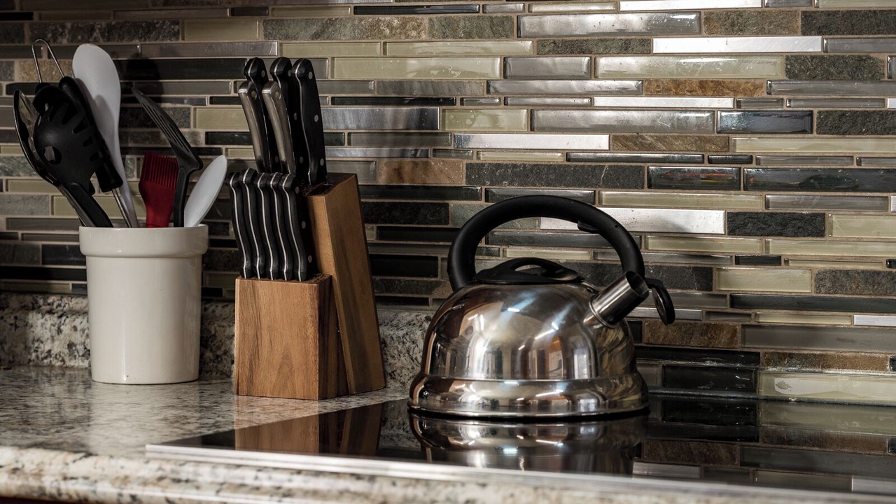 Photo of Kitchen in Barths