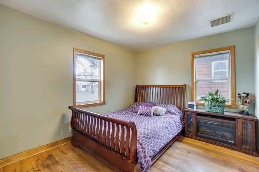 Photo of Bedroom in Torrington
