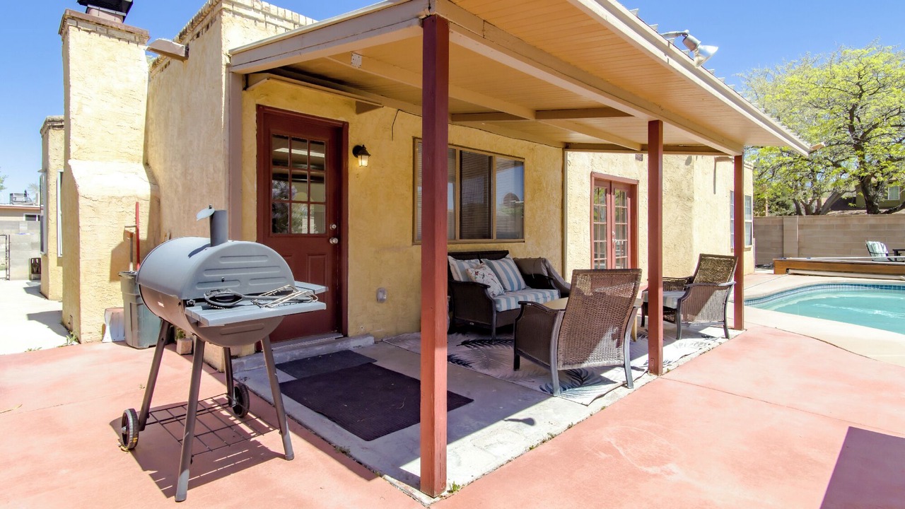 Photo of Patio Balcony in Northeast Heights