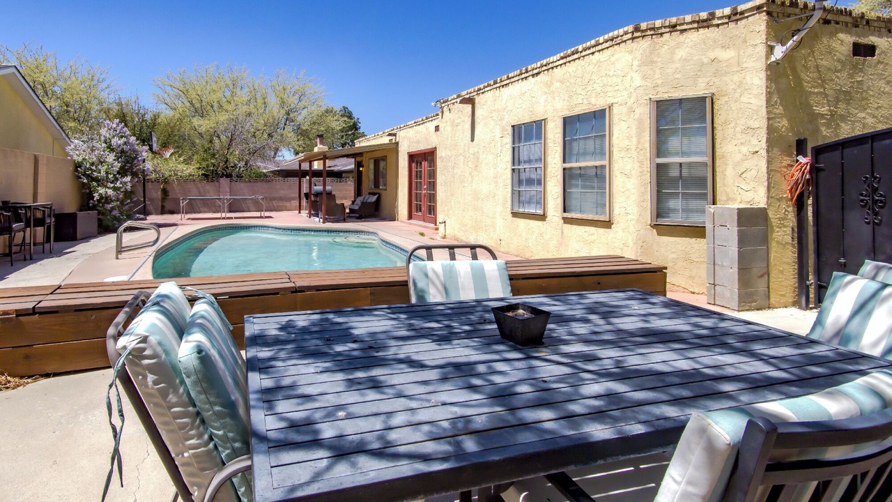 Photo of Outdoor in Northeast Heights