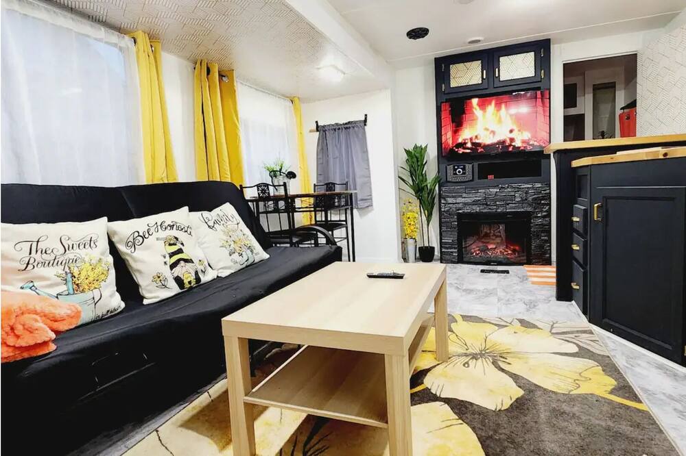 Photo of Livingroom in Tukwila