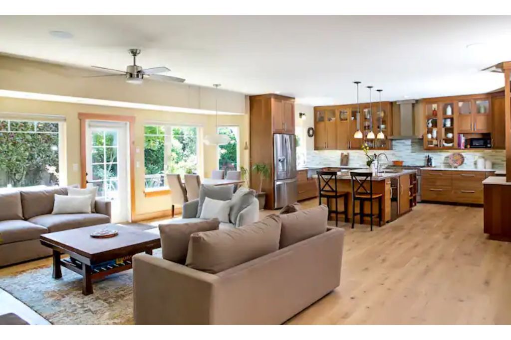 Photo of Livingroom in Auburn