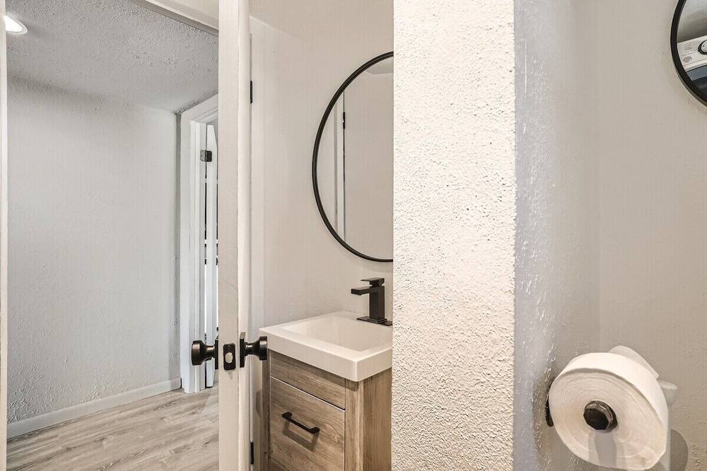 Photo of Bathroom in Morrison