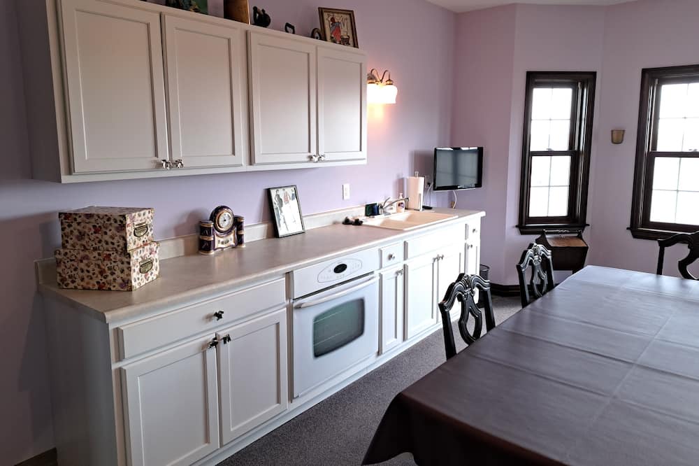 Photo of Kitchen in Martell