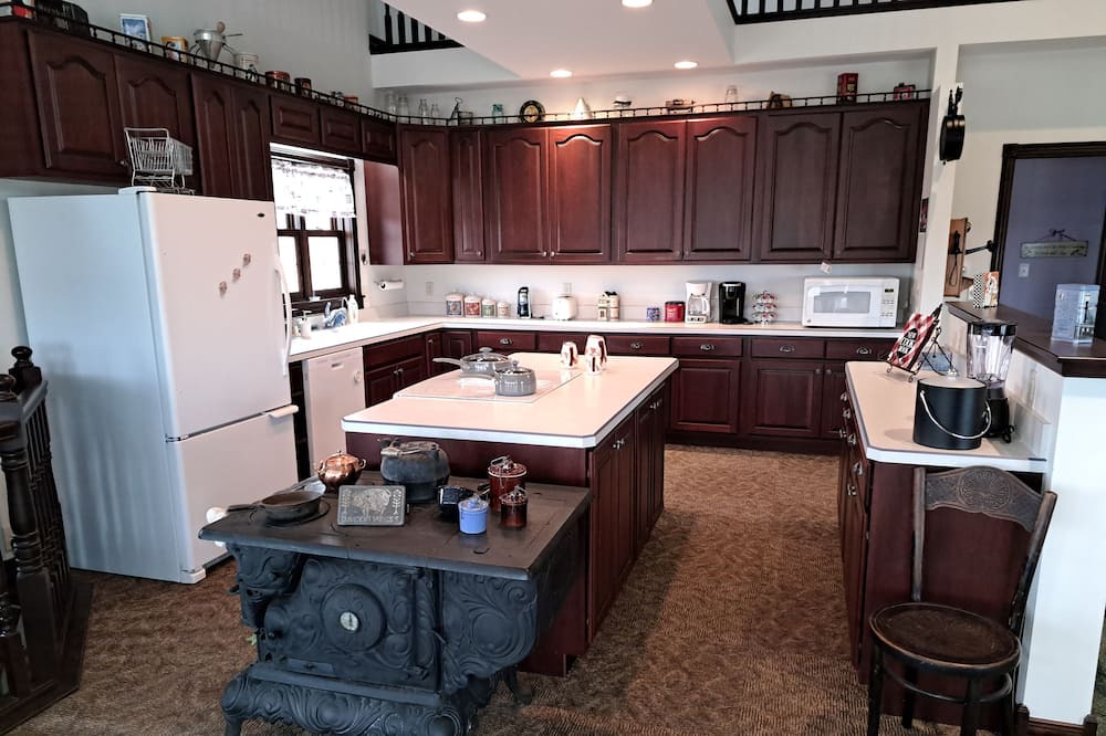 Photo of Kitchen in Martell