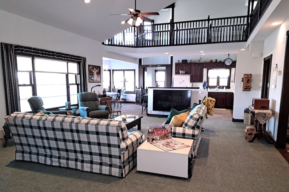 Photo of Livingroom in Martell