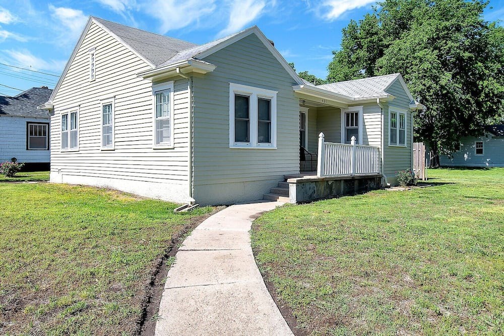 Photo of Outdoor in Hutchinson