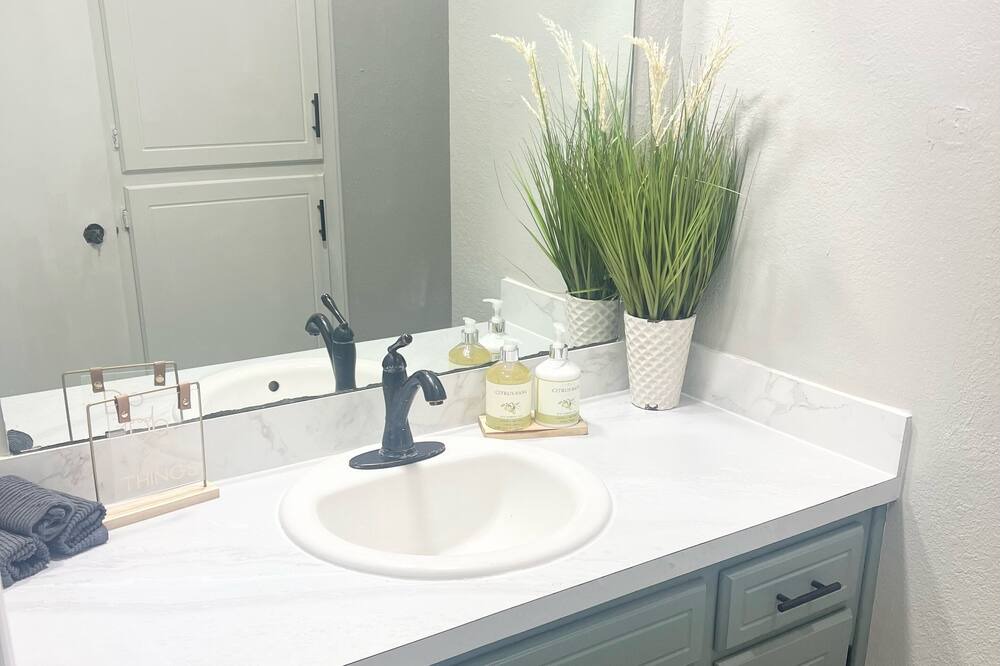 Photo of Bathroom in Enid