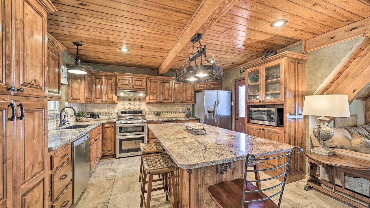 Photo of Kitchen in Hoyt