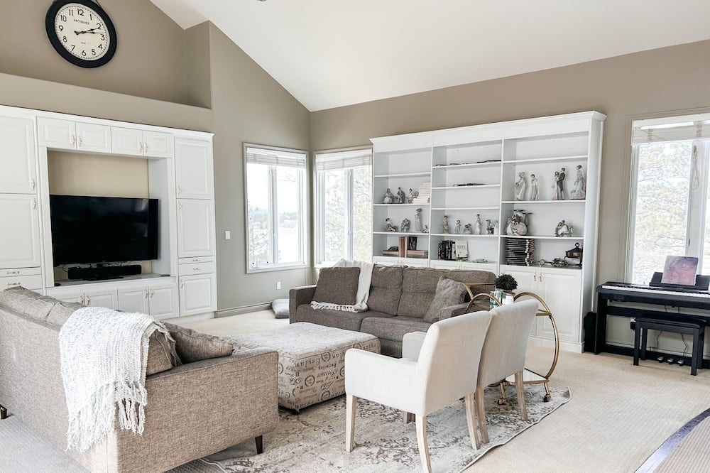 Photo of Livingroom in Larkspur