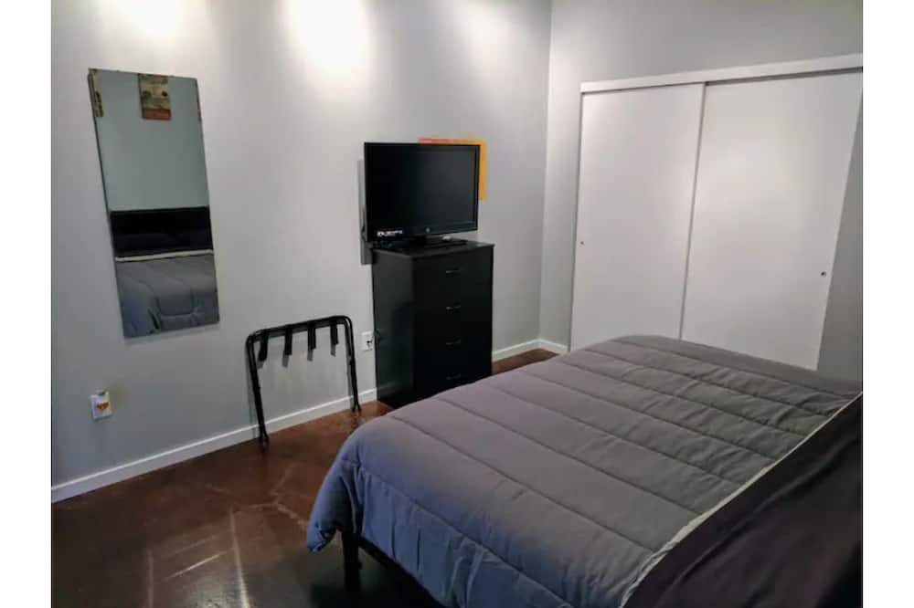 Photo of Bedroom in Old Town North
