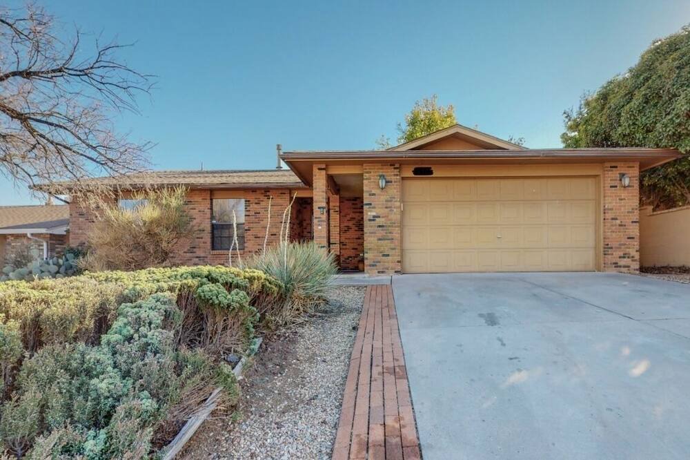 Photo of Outdoor in Taylor Ranch