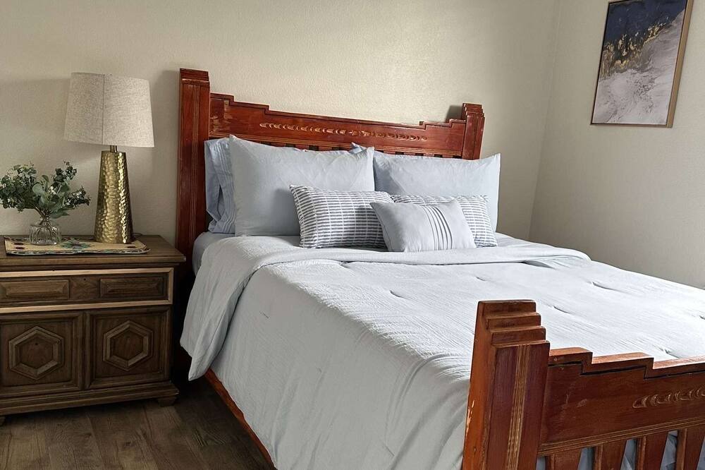 Photo of Bedroom in Taylor Ranch