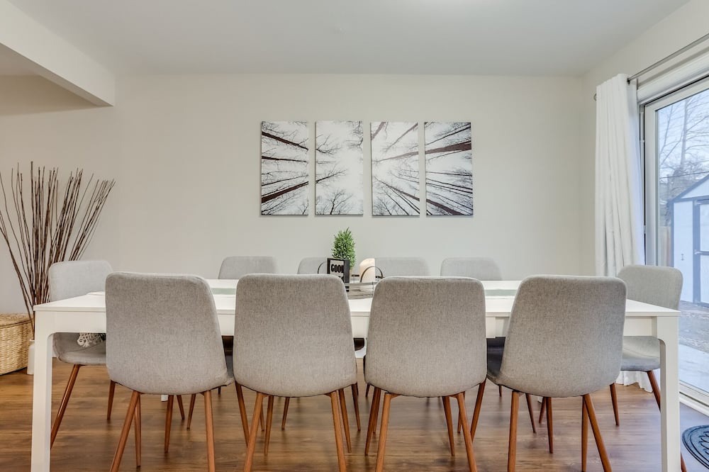 Photo of Livingroom in Northwest Arvada