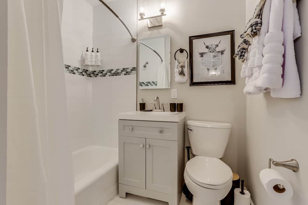 Photo of Bathroom in Northwest Arvada