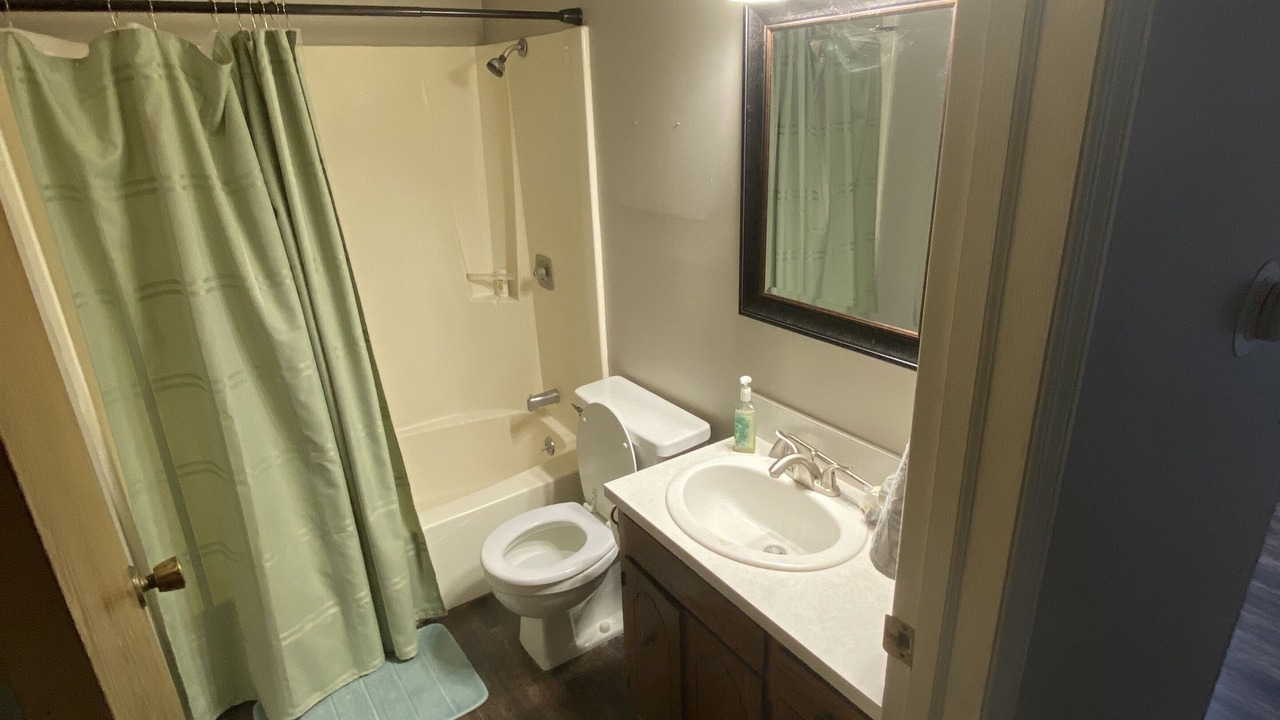 Photo of Bathroom in Beatrice