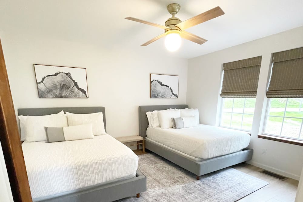 Photo of Bedroom in Weatherford