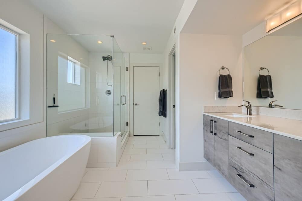 Photo of Bathroom in Sloan Lake