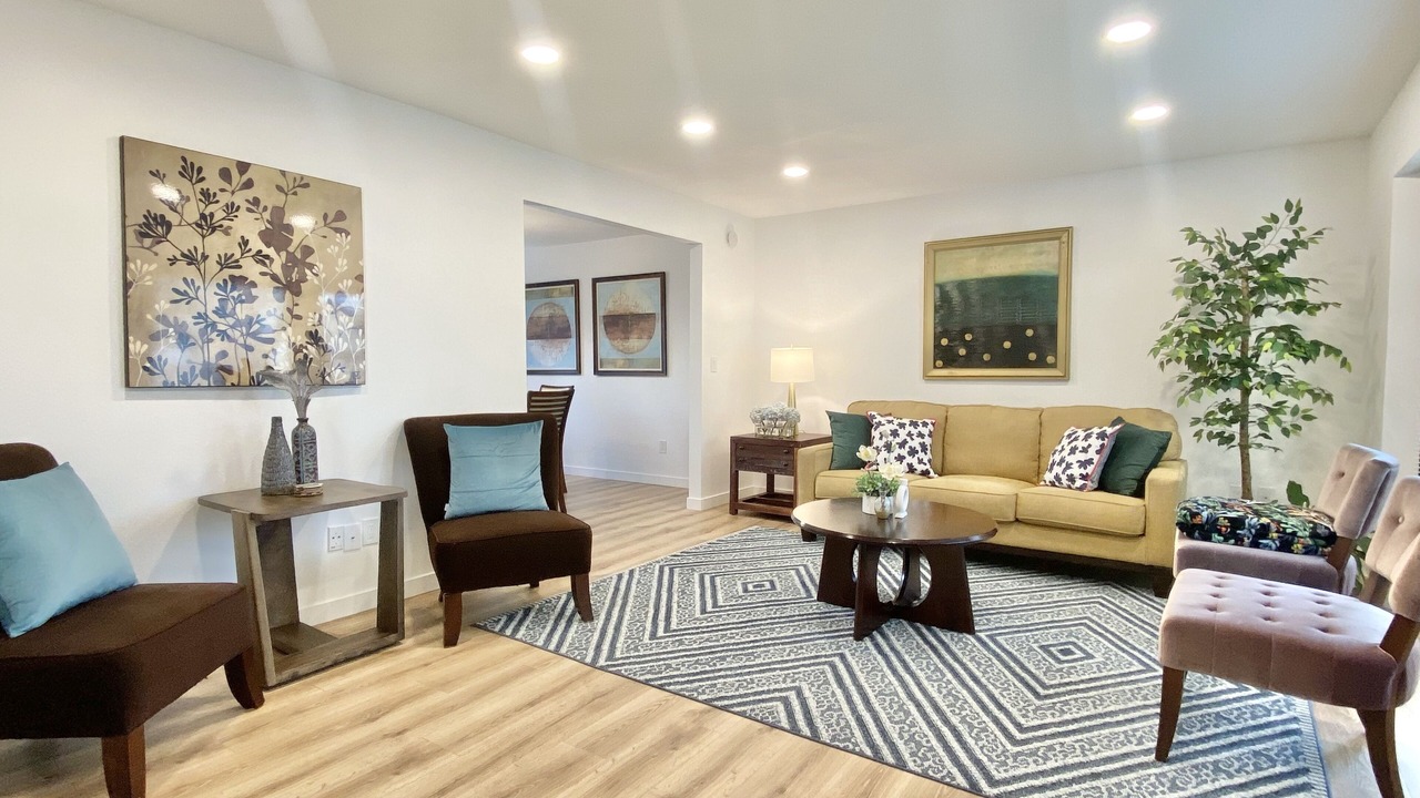 Photo of Livingroom in Centennial
