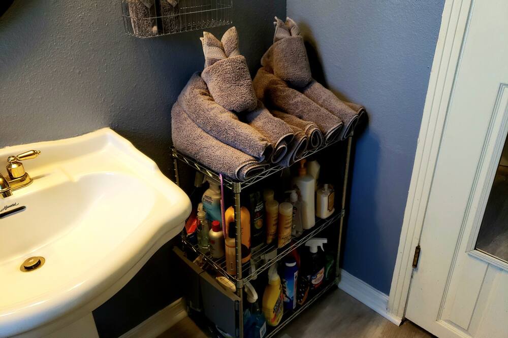 Photo of Bathroom in Portales