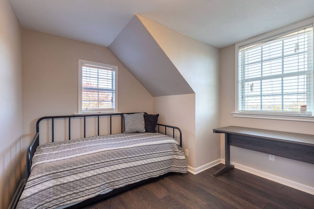 Photo of Bedroom in Princeton