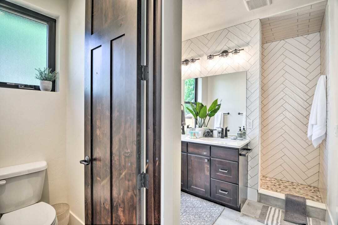 Photo of Bathroom in Martinez Park