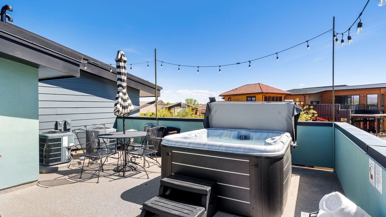 Photo of Outdoor in Old Town North