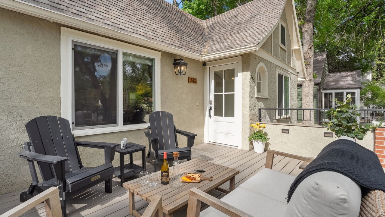 Photo of Patio Balcony in University Park
