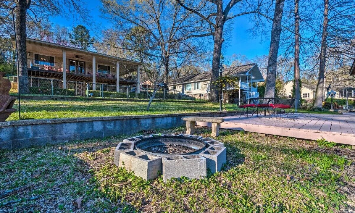 Photo of Outdoor in Piney