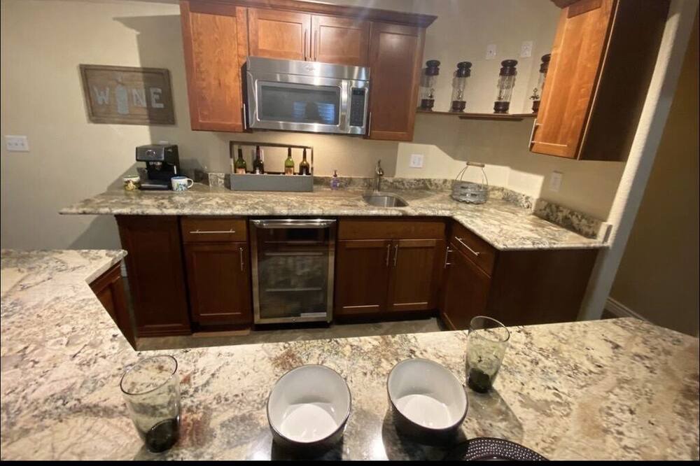 Photo of Kitchen in Foothill Green