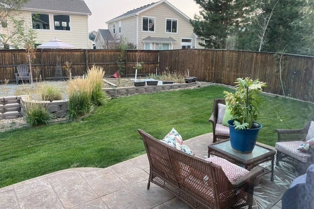 Photo of Outdoor in Foothill Green