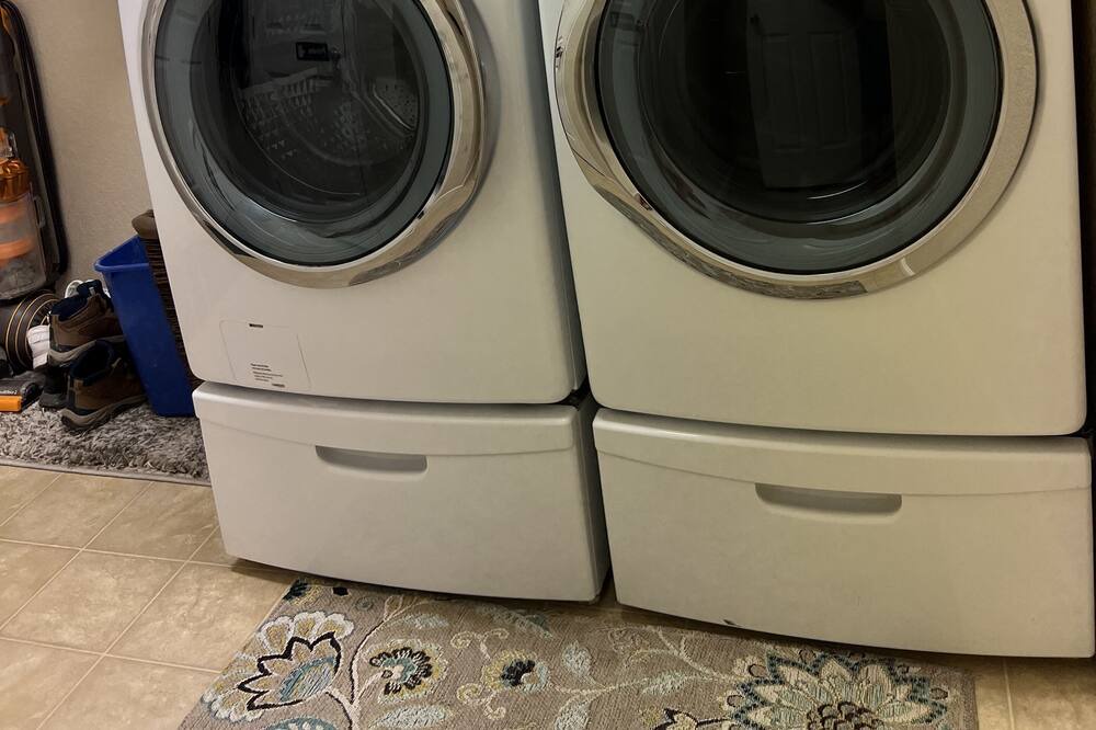 Photo of Bathroom in Foothill Green