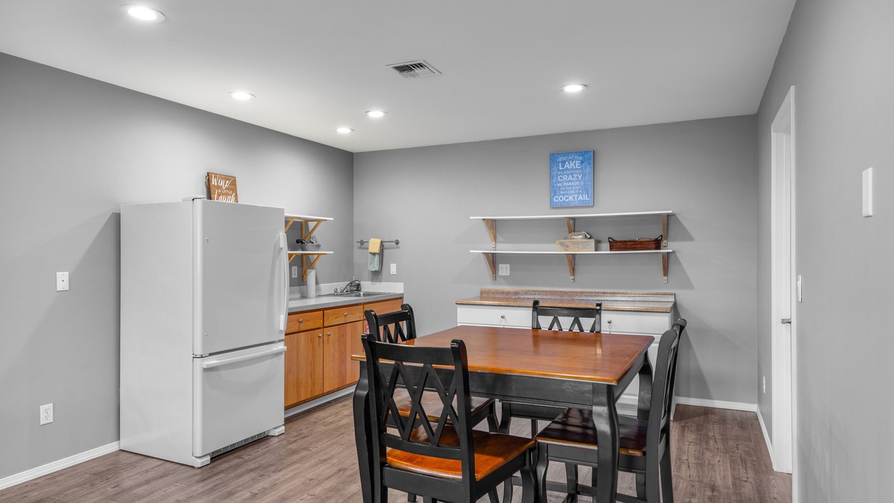 Photo of Kitchen in Manson