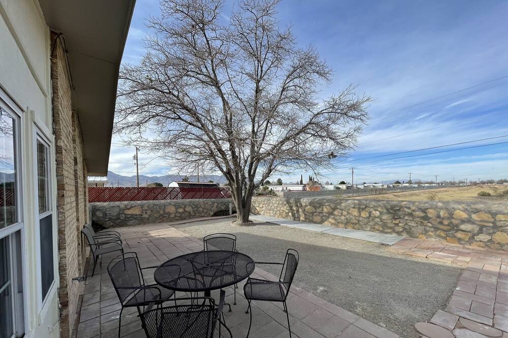 Photo of Outdoor in Northeast El Paso
