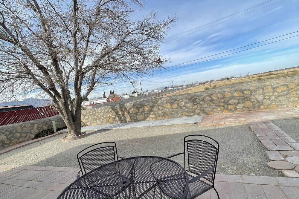 Photo of Outdoor in Northeast El Paso