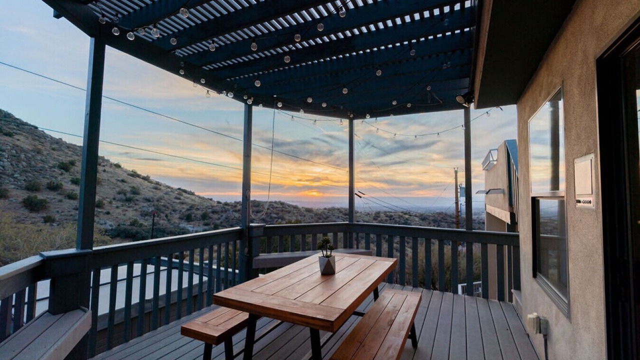 Photo of Patio Balcony in Northeast Heights