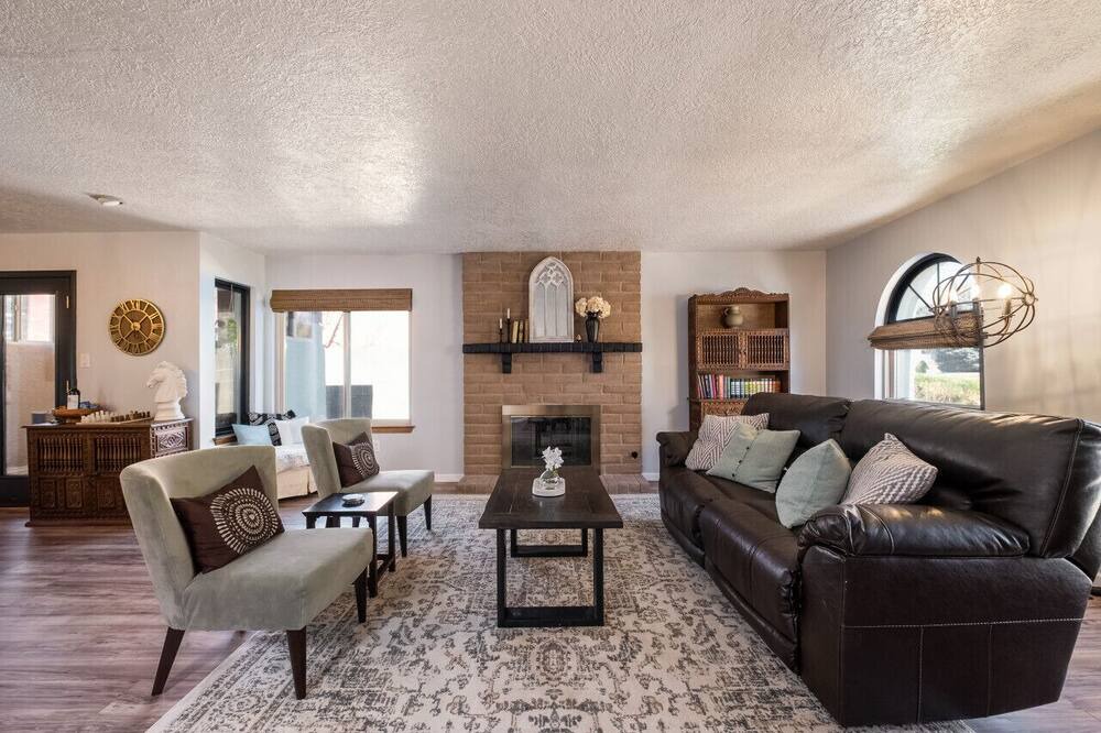 Photo of Bedroom in Northeast Heights