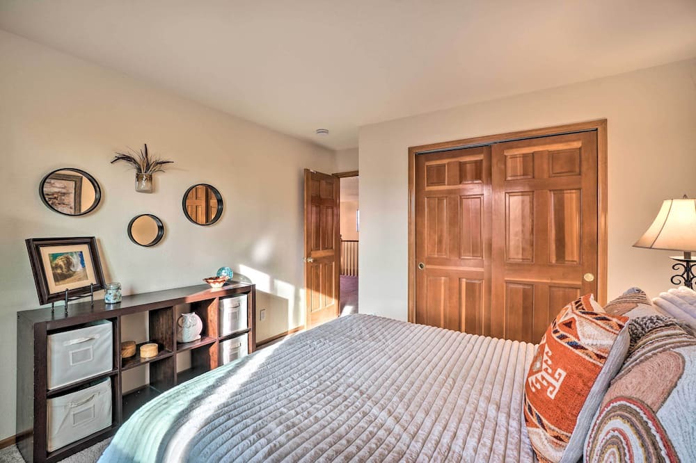 Photo of Bedroom in Centennial