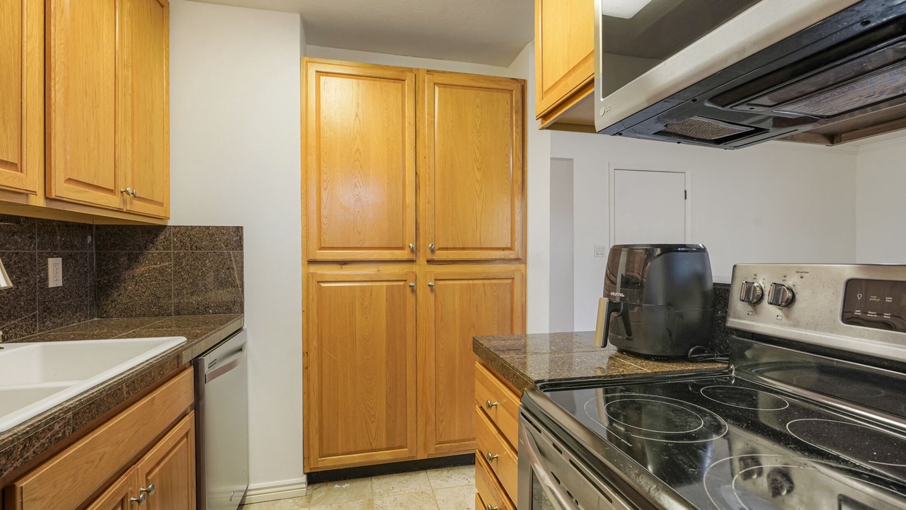 Photo of Kitchen in West Westminster