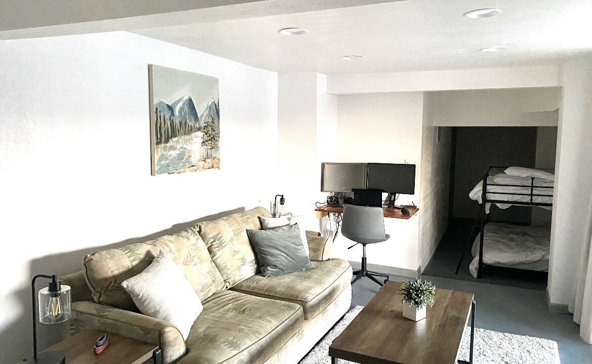 Photo of Livingroom in Eufaula