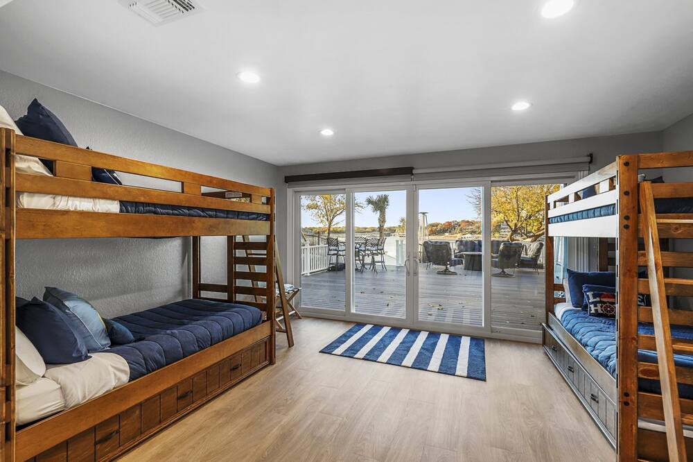 Photo of Bedroom in Lake Country