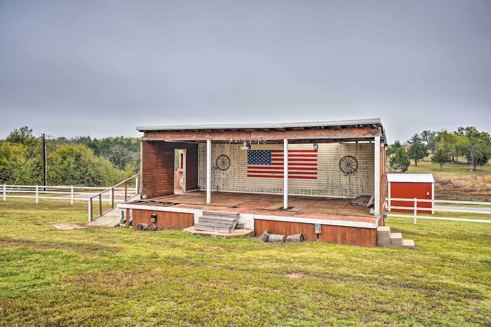 Photo of Outdoor in Fletcher