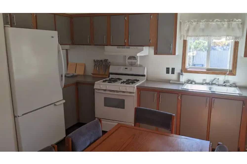 Photo of Kitchen in Lonergan