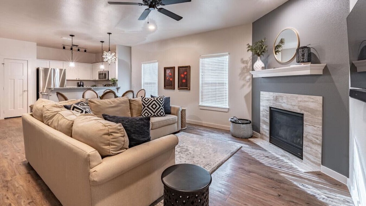 Photo of Livingroom in North Overton