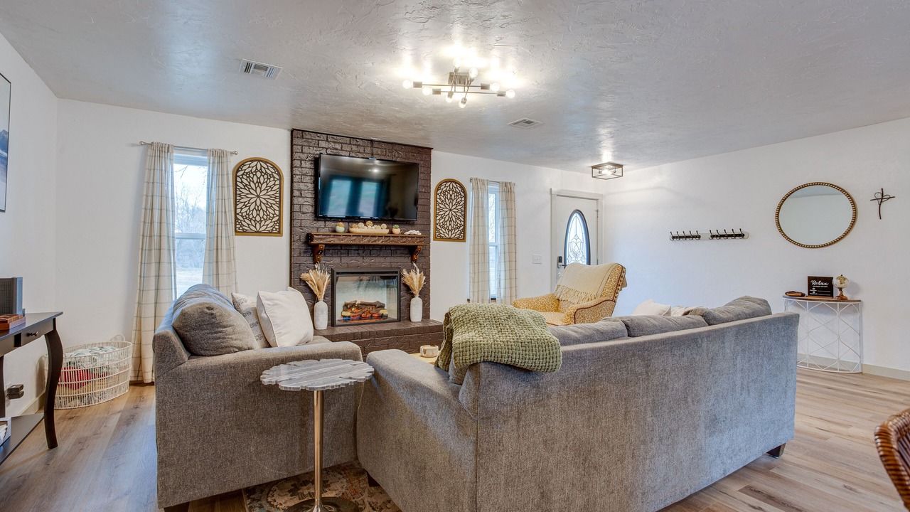 Photo of Livingroom in Chandler
